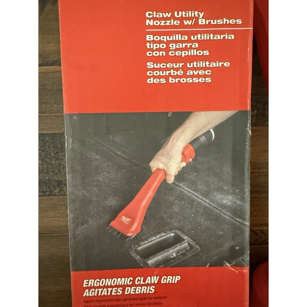 Milwaukee 49-90-2040 AIR-TIP Vacuum Claw Utility Nozzle w/ Brushes New! Read!